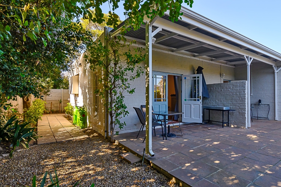 5 Bedroom Property for Sale in Constantia Western Cape